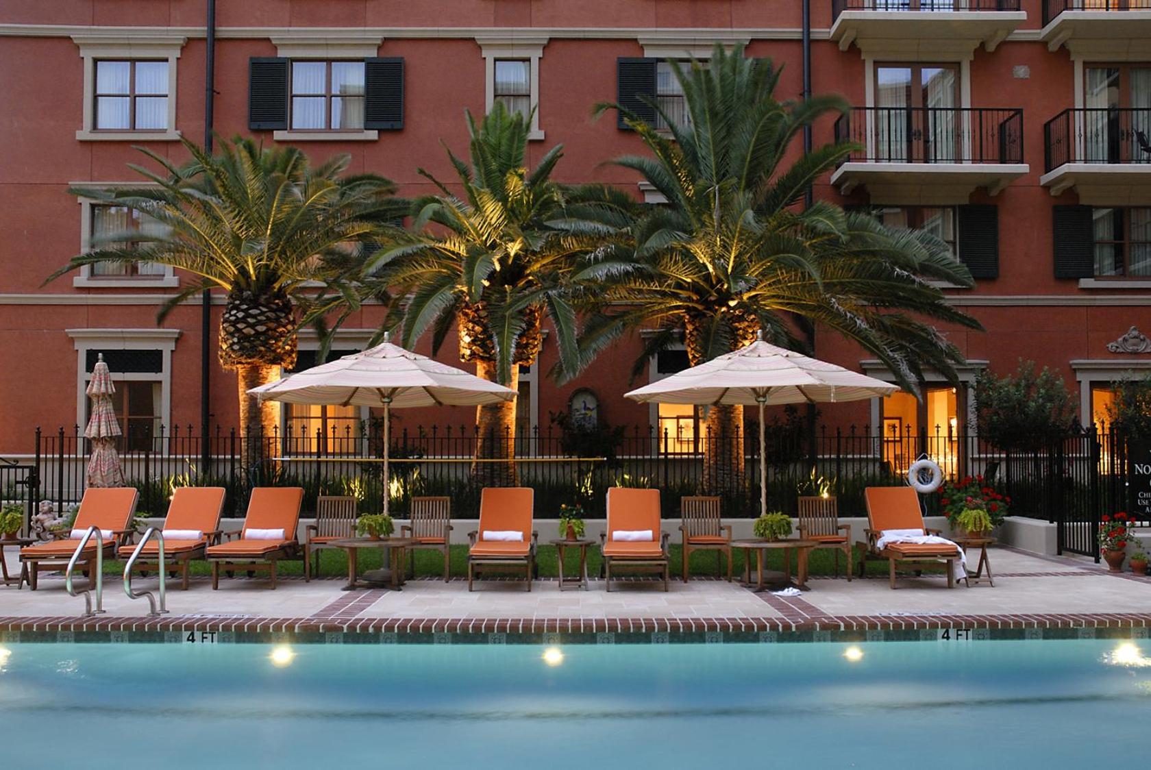 Hotel Granduca Houston Exterior photo