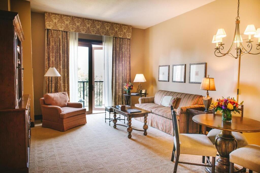 Hotel Granduca Houston Exterior photo